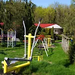 Club-haeuser Direkt Am By Interhome